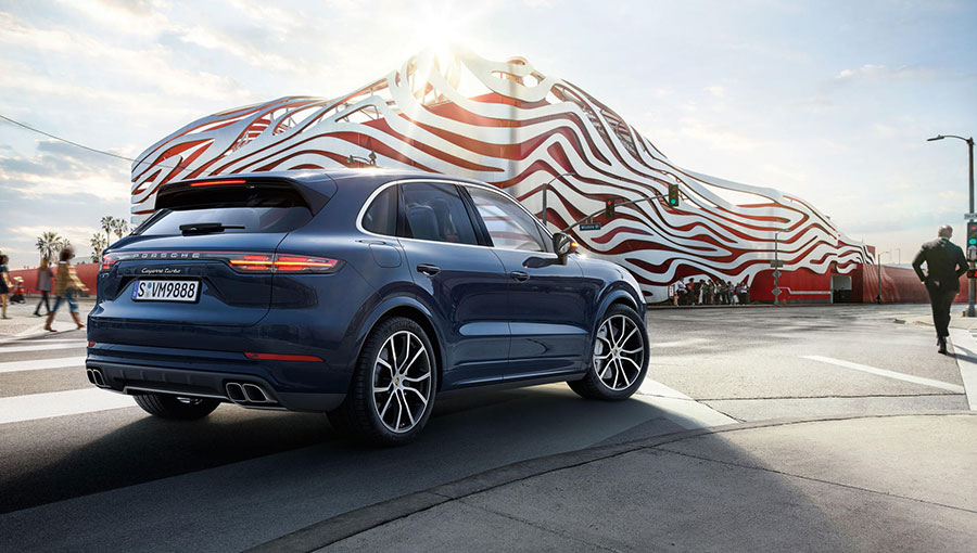 /static/active/2019315/style/porsche-10.jpg