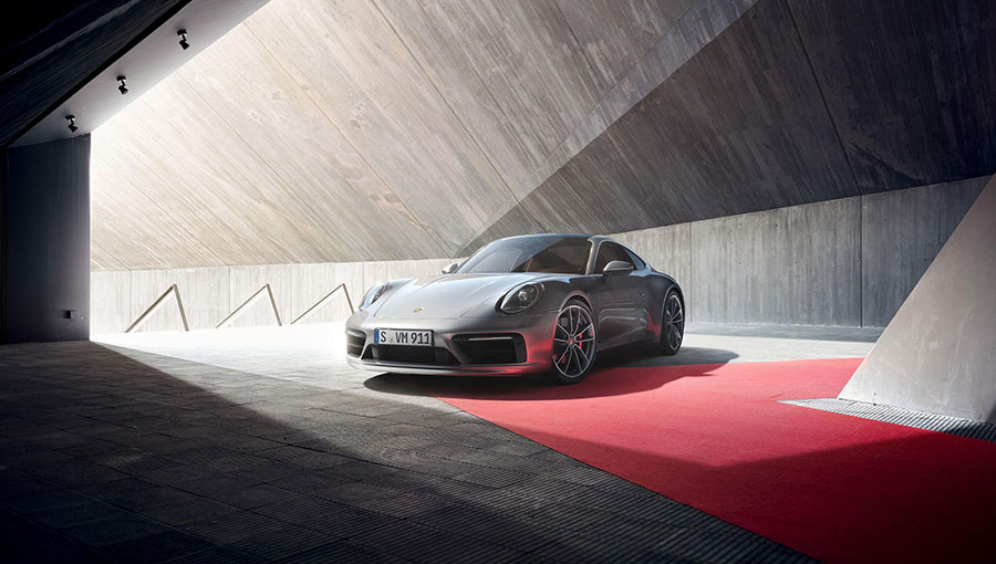 /static/active/2019315/style/porsche-15.jpg